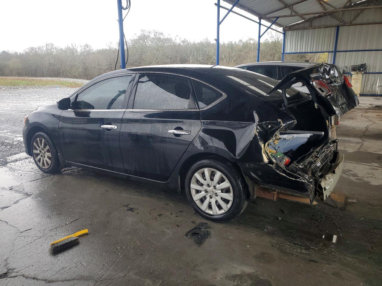 2014 Nissan Sentra S - Фото 2