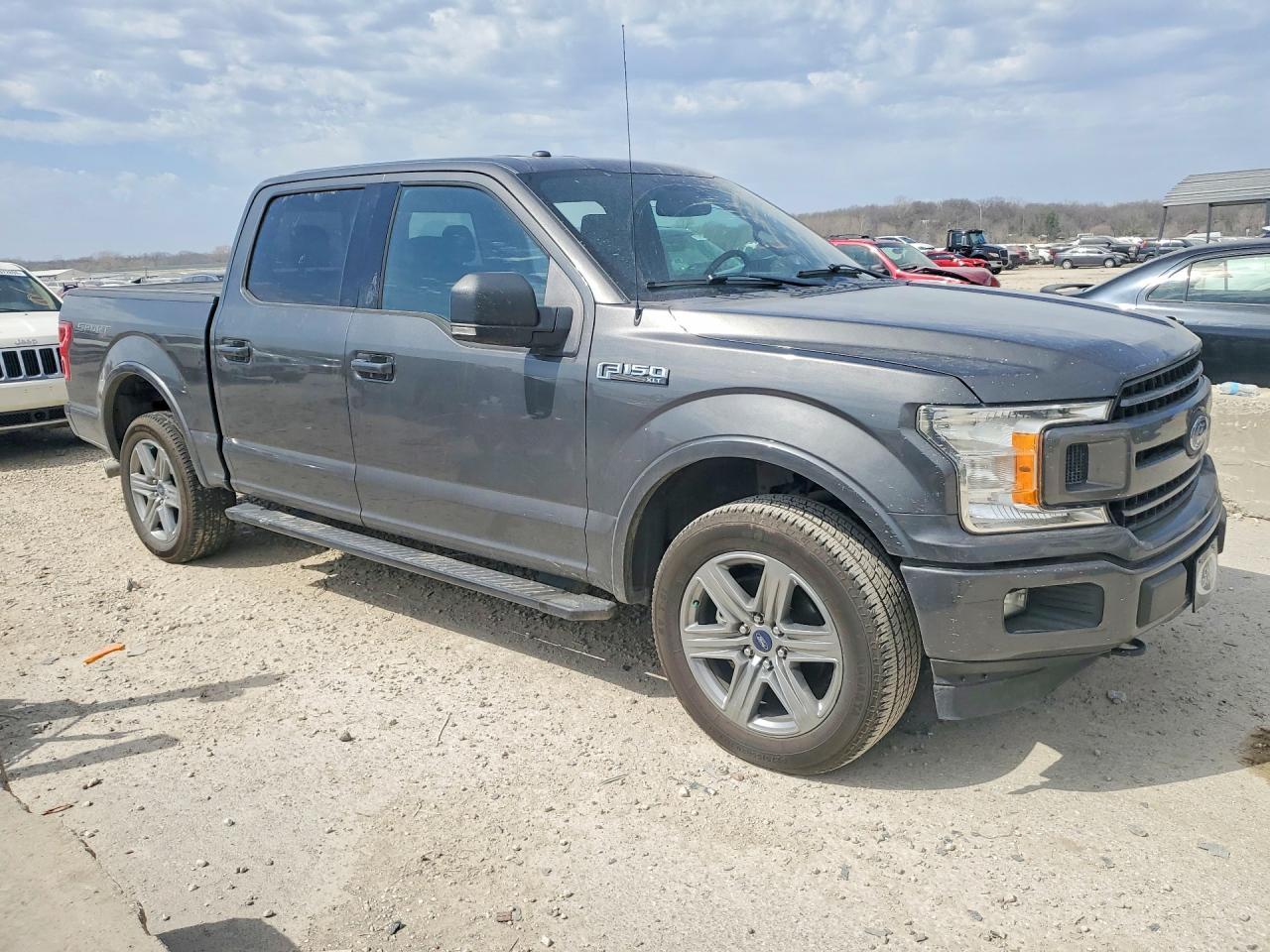 2018 Ford F150 Supercrew - Image 4