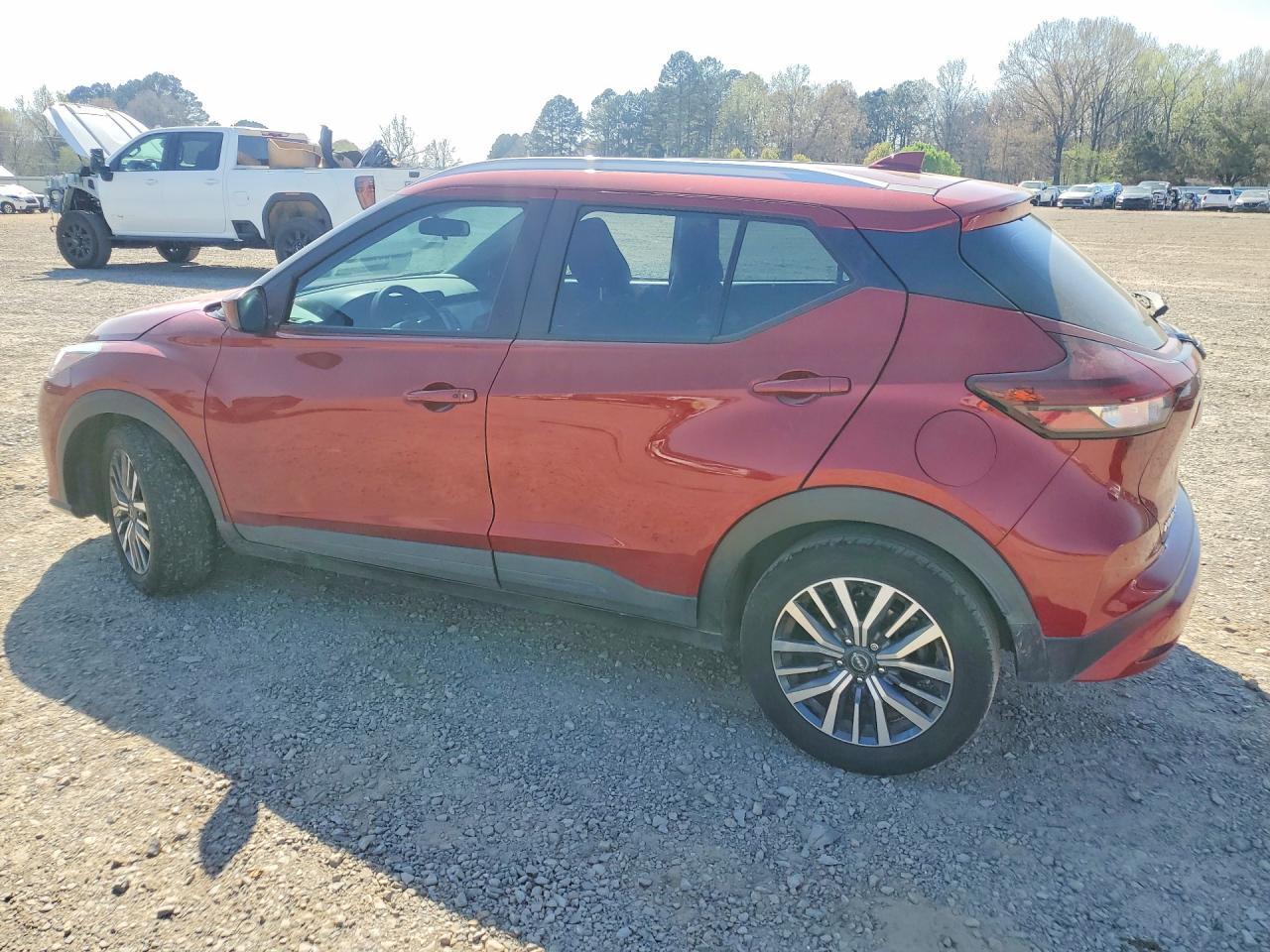 2023 Nissan Kicks Sv - Фото 2
