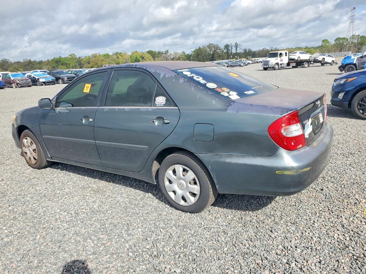 2002 Toyota Camry - Фото 2