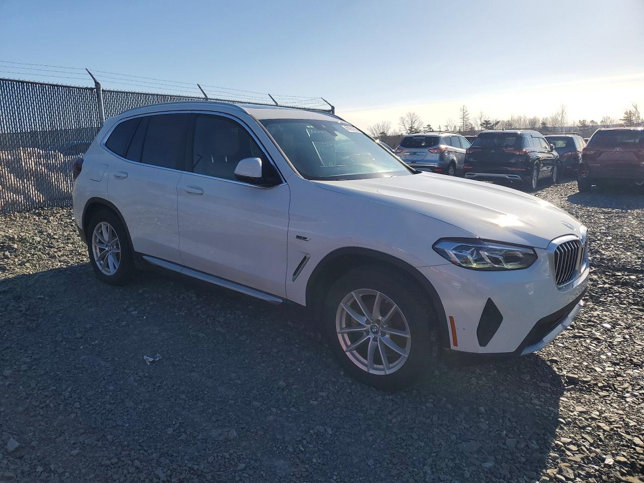 2022 BMW X3 xDrive30E - Фото 4
