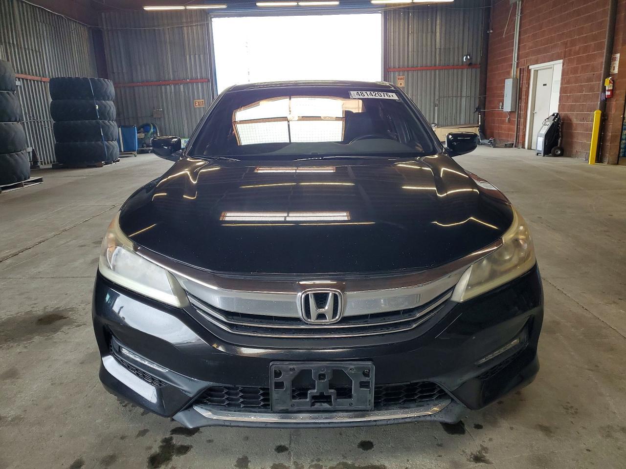 2017 Honda Hond - Фото 5