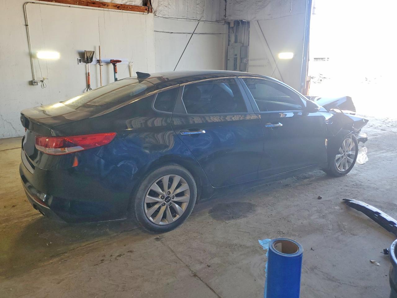 2016 Kia Optima Lx - Фото 3