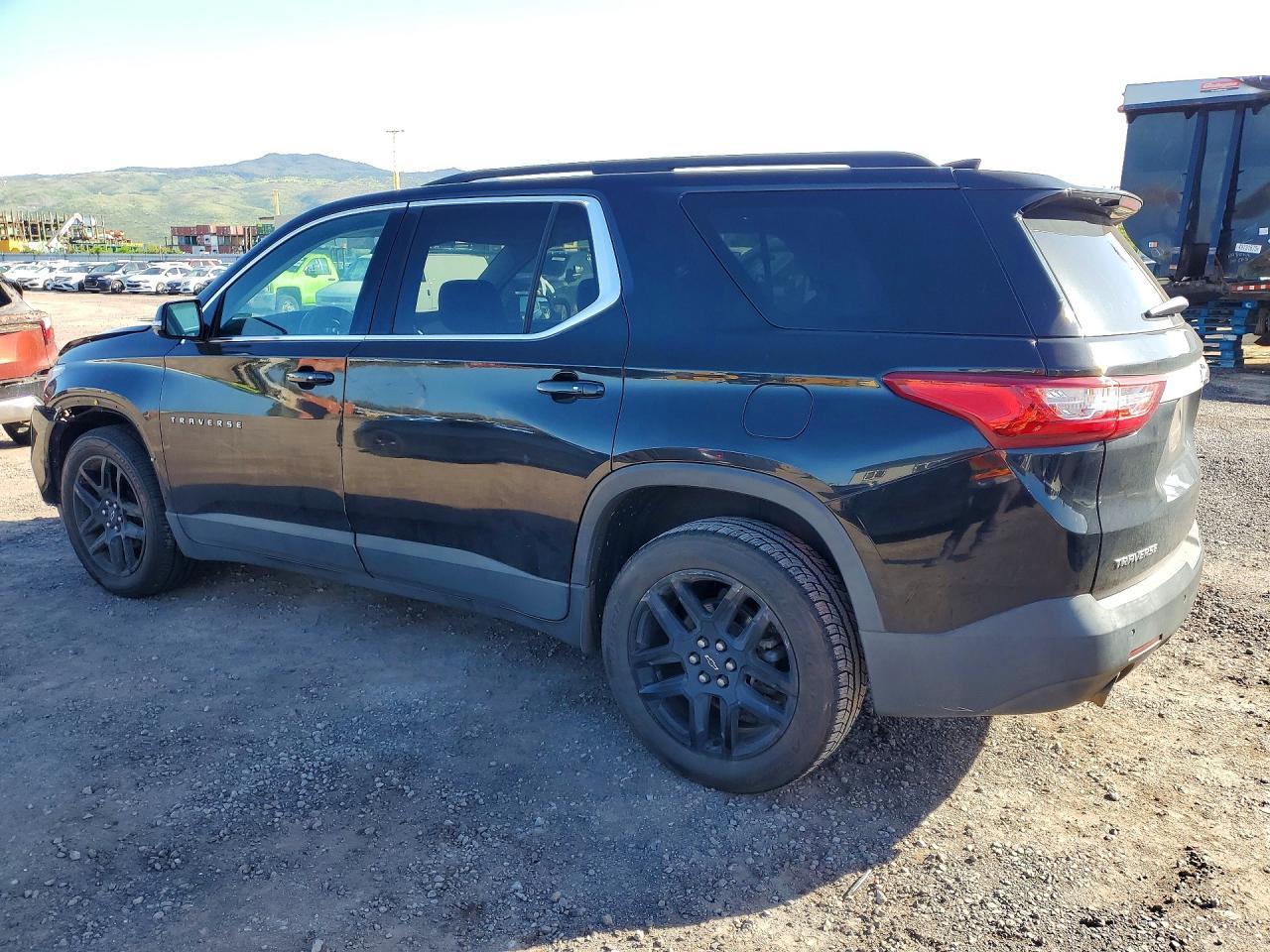 2019 Chevrolet Traverse Lt - Image 2