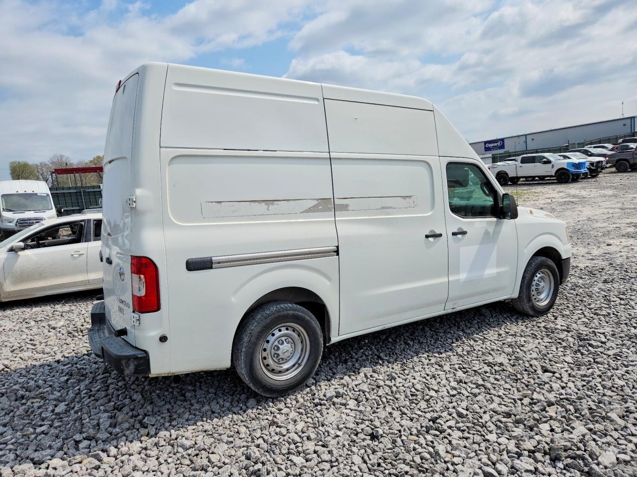2014 Nissan Nv 2500 Hd S Cargo ** R & D * Cln Title * Pri Fleet ** - Image 3