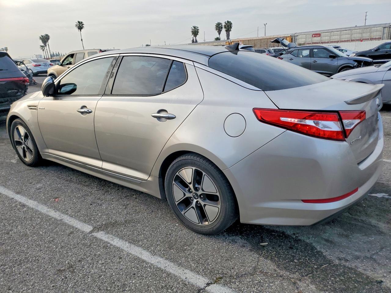 2013 Kia Optima Hybrid Ex - Фото 2