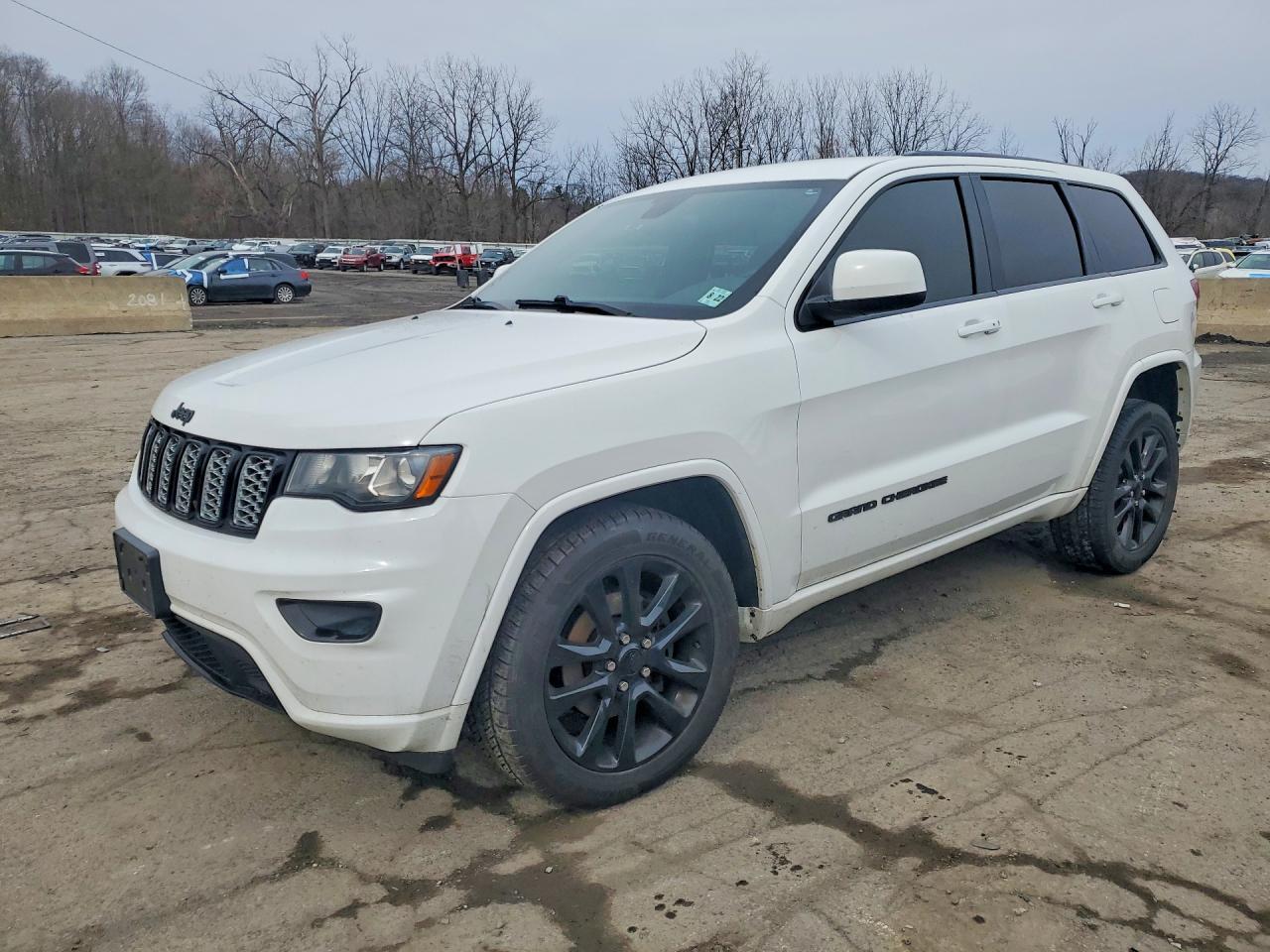 2017 Jeep Grand Cherokee Laredo