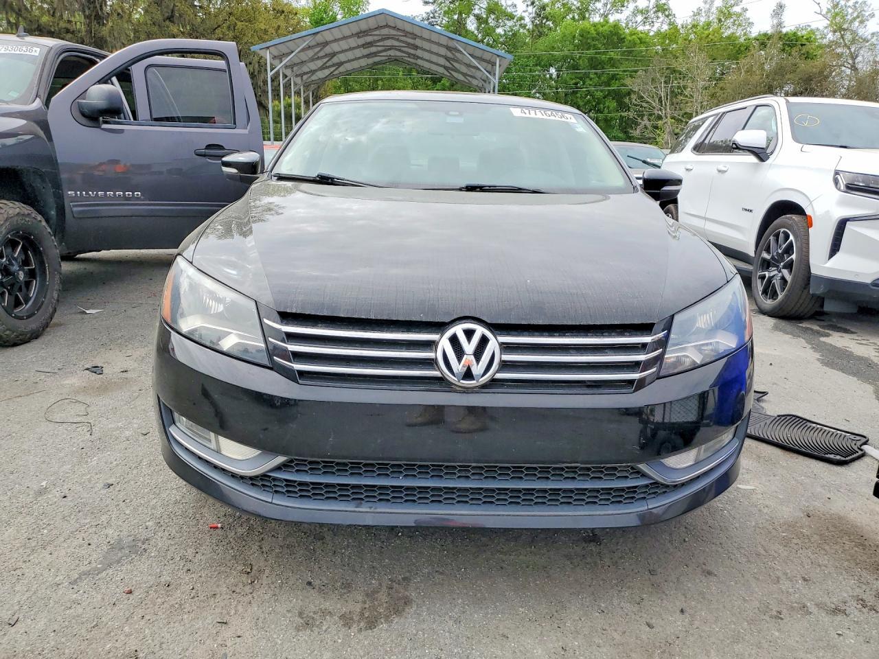 2015 Volkswagen Passat S - Фото 5