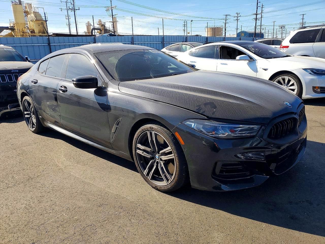 2025 BMW 840I - Фото 4