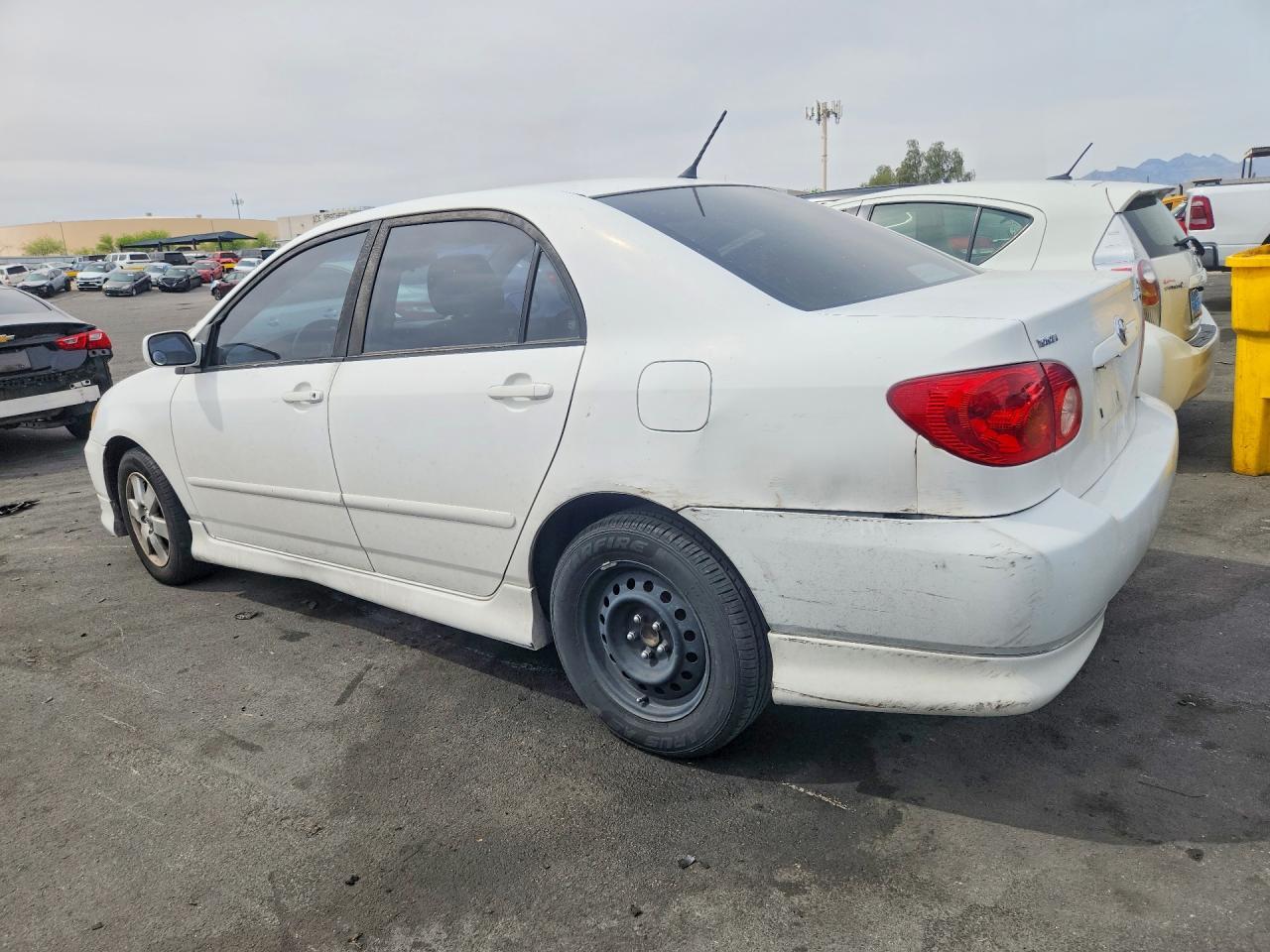 2004 Toyota Corolla S - Фото 3