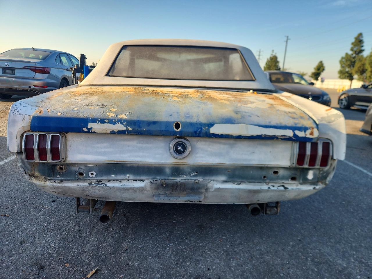 1965 Ford Mustang - Image 6