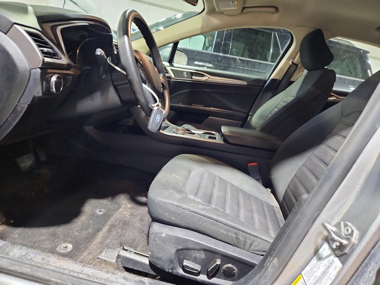 2020 Ford Fusion Se - Фото 7