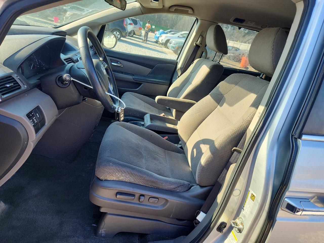 2015 Honda Odyssey Ex - Фото 7