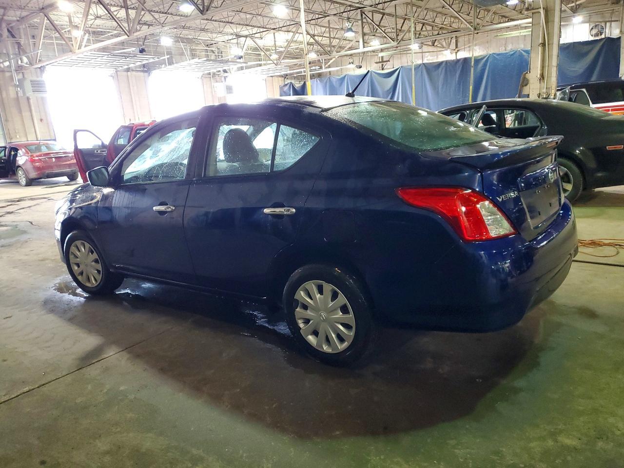 2018 Nissan Versa Sv - Фото 2