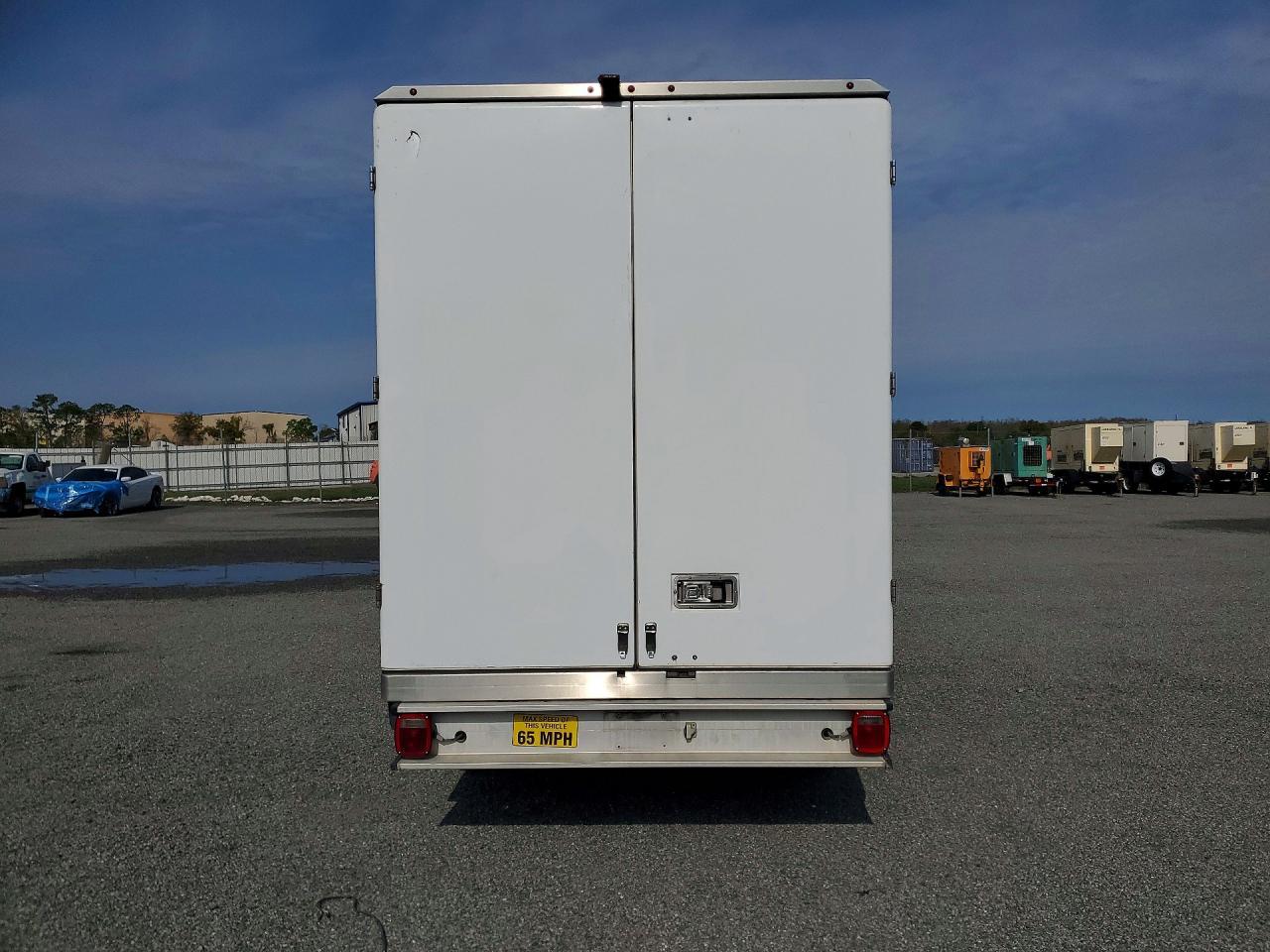 2021 Ford Transit Delivery Van - Фото 6