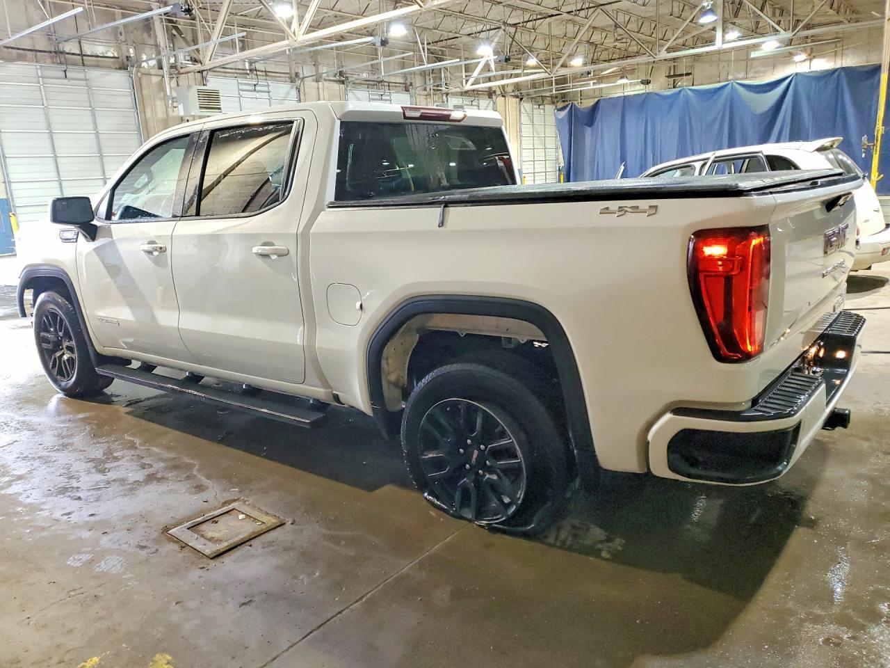 2025 GMC Sierra K1500 Elevation-L - Фото 2