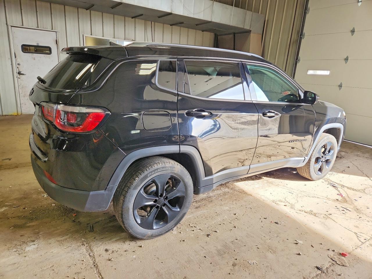 2020 Jeep Compass Latitude - Фото 3