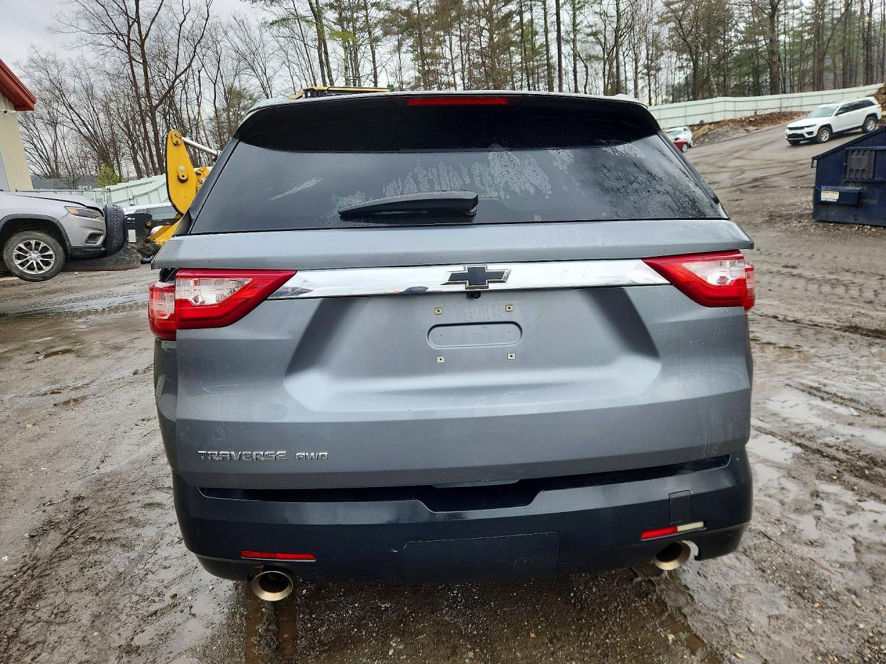 2019 Chevrolet Traverse Ls - Image 6