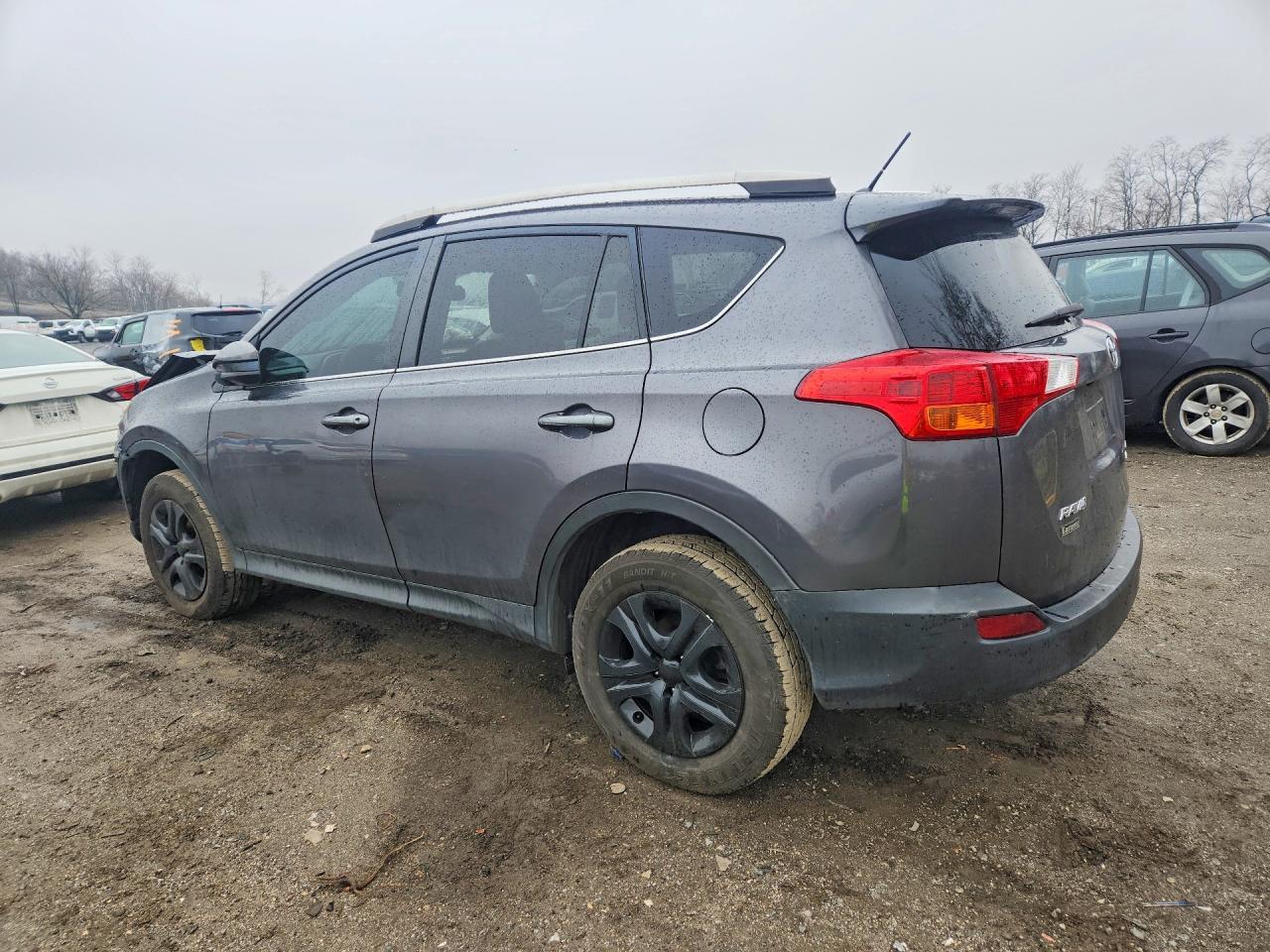 2013 Toyota Rav4 Le - Фото 2