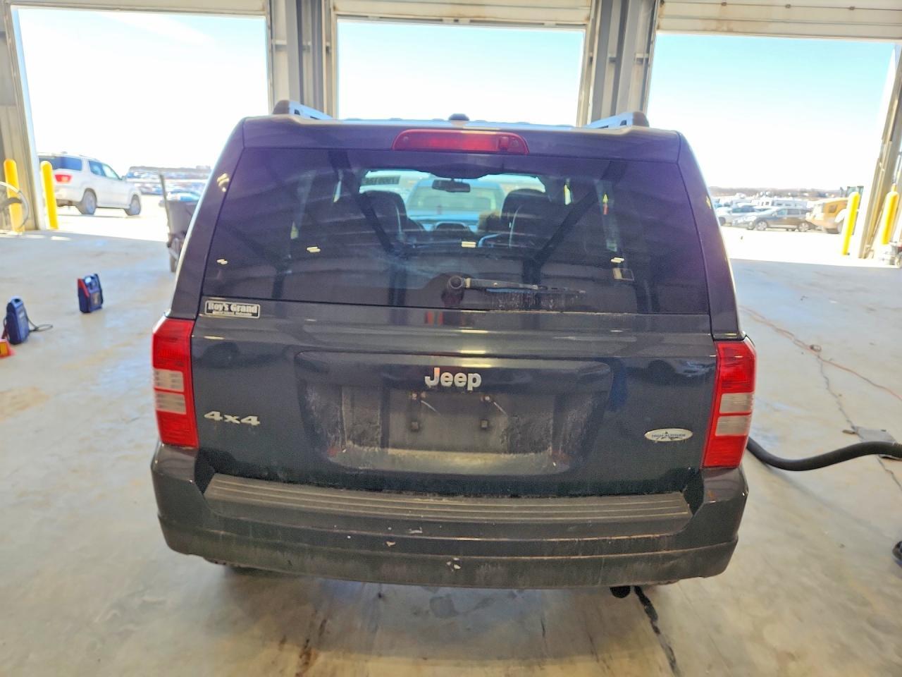 2015 Jeep Patriot Latitude - Фото 6