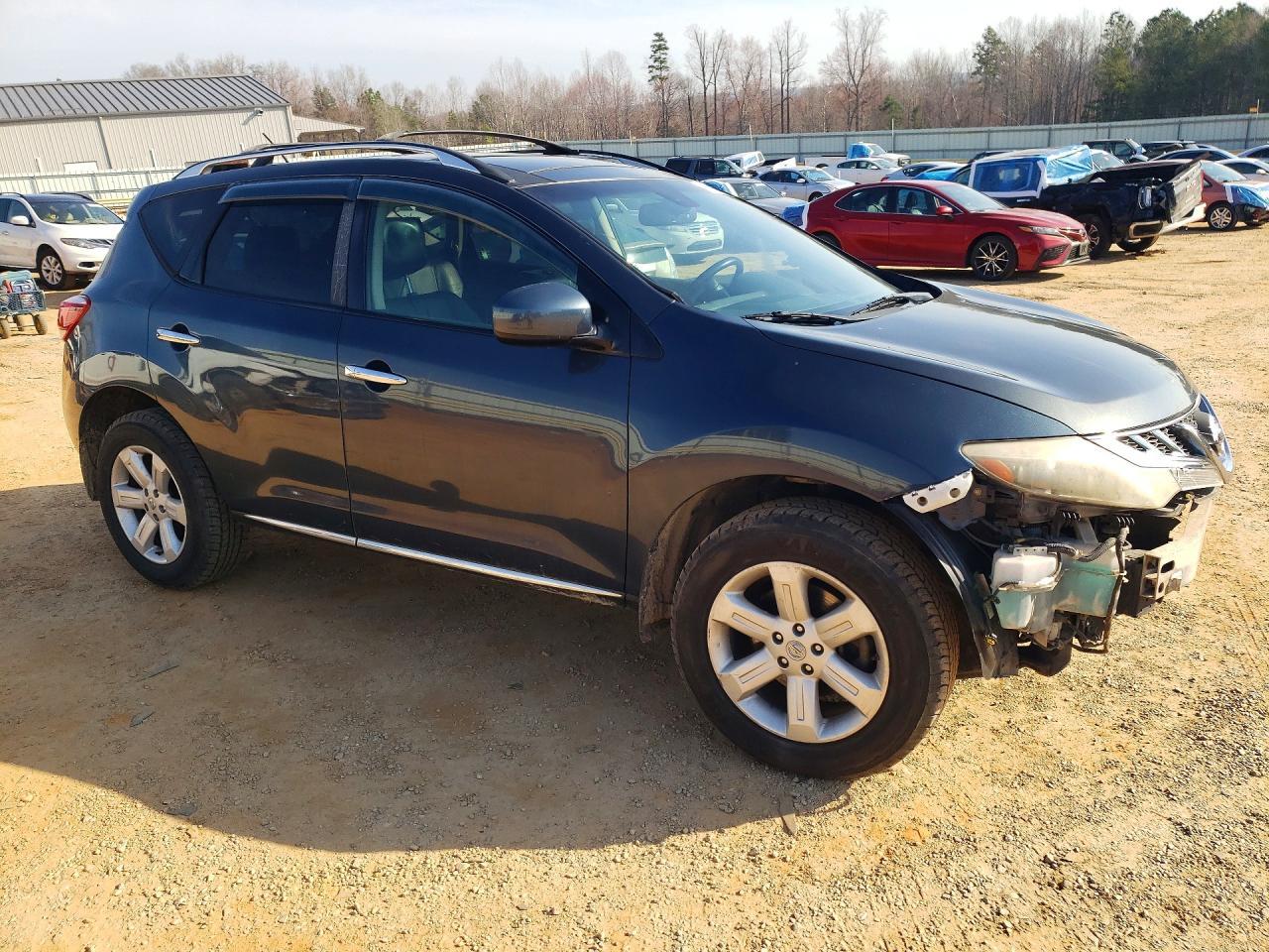 2011 Nissan Murano S - Image 4