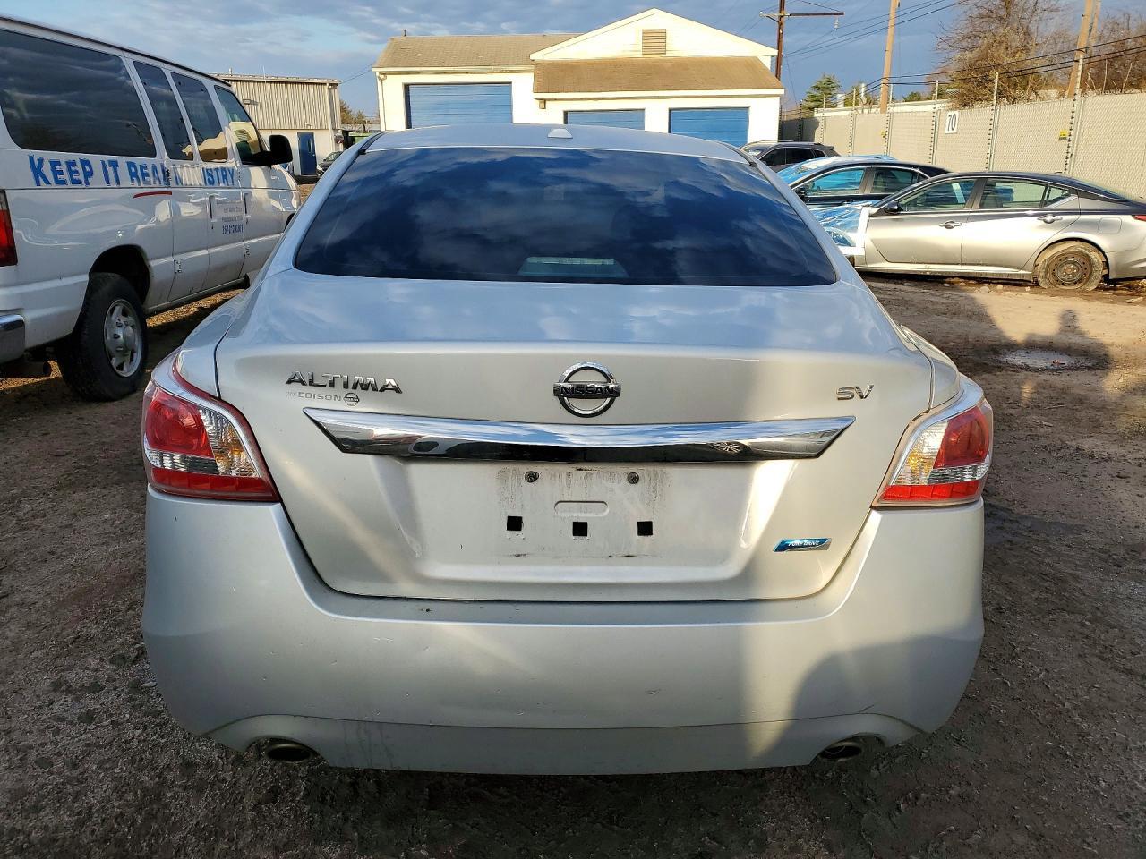 2013 Nissan Altima 2.5 - Фото 6