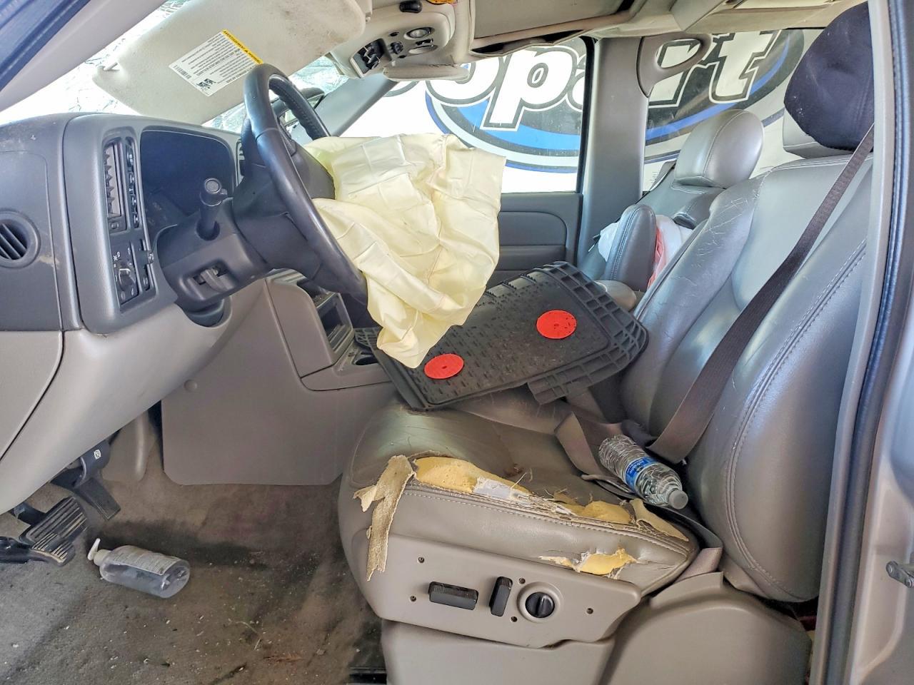 2006 Chevrolet Suburban K1500 - Фото 7