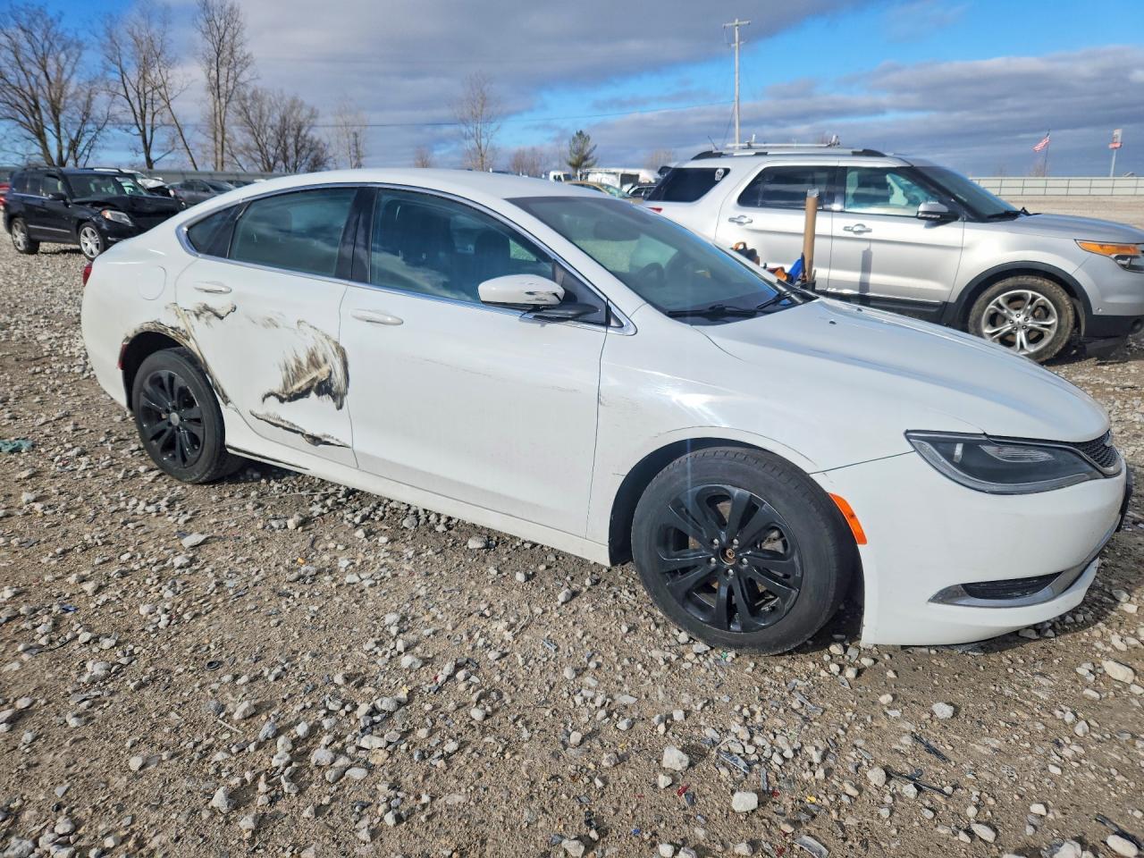 2016 Chrysler 200 Limited - Фото 4