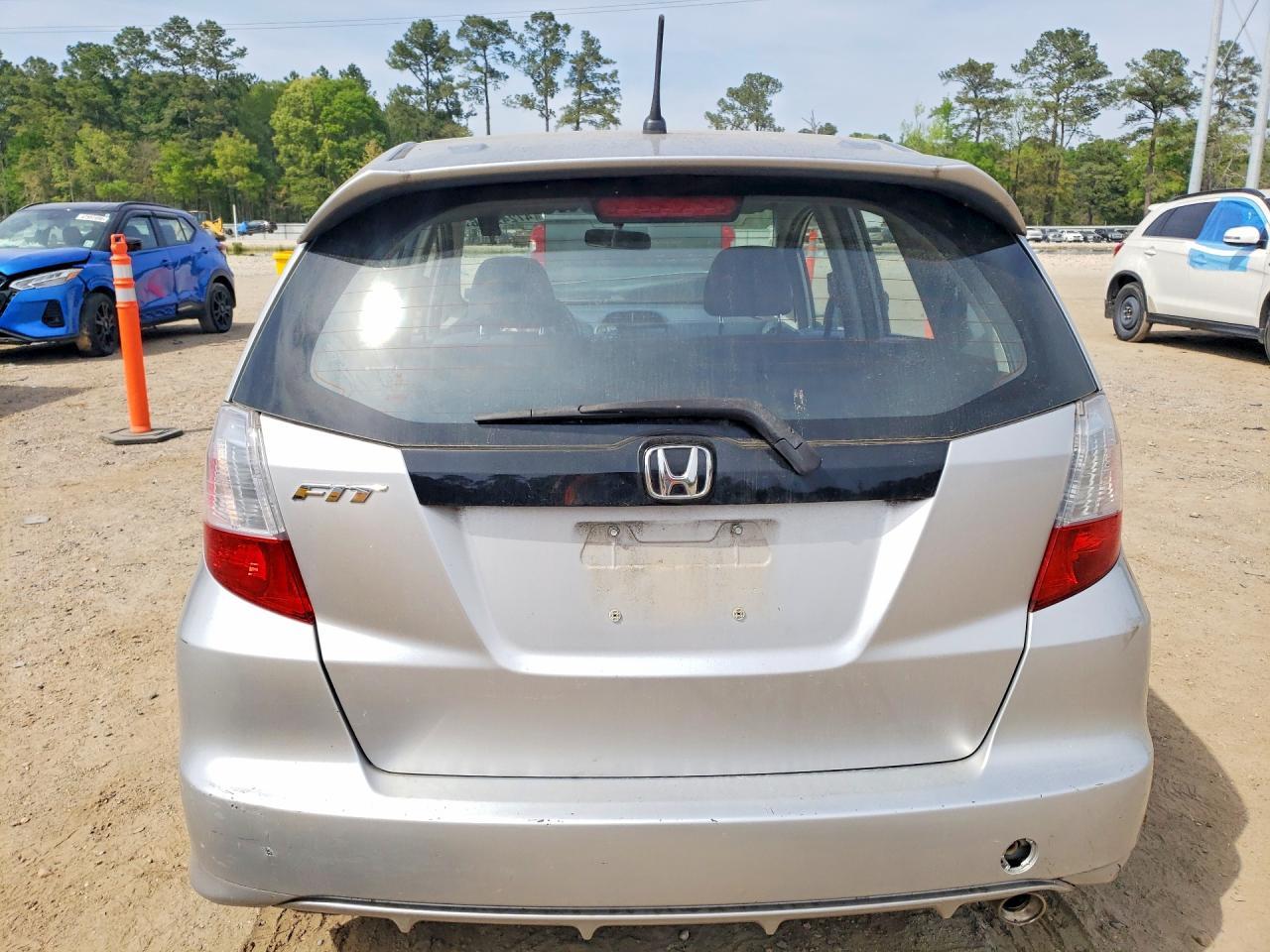 2013 Honda Fit Sport - Фото 6