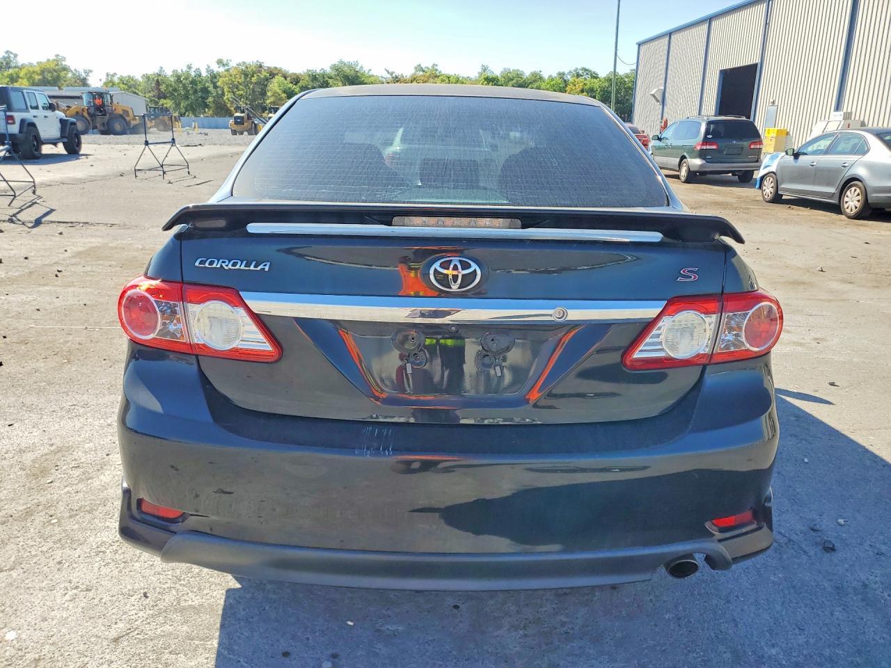 2013 Toyota Corolla S - Image 6