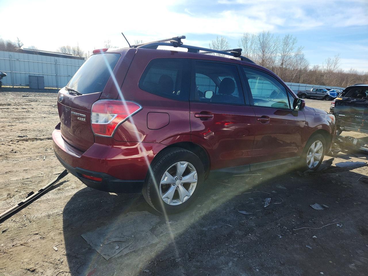 2015 Subaru Forester 2.5I Premium - Image 3