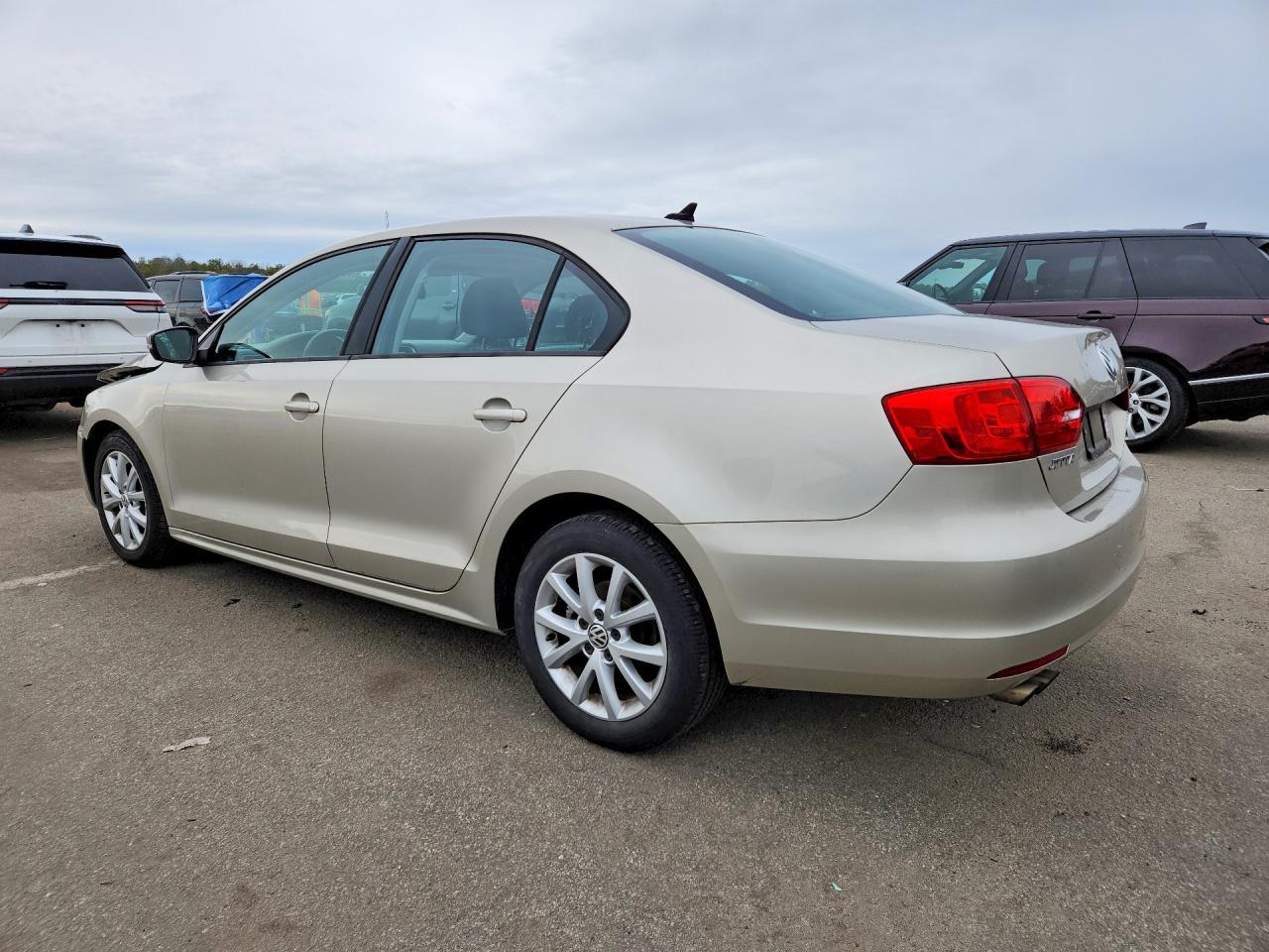 2012 Volkswagen Jetta Se - Фото 2