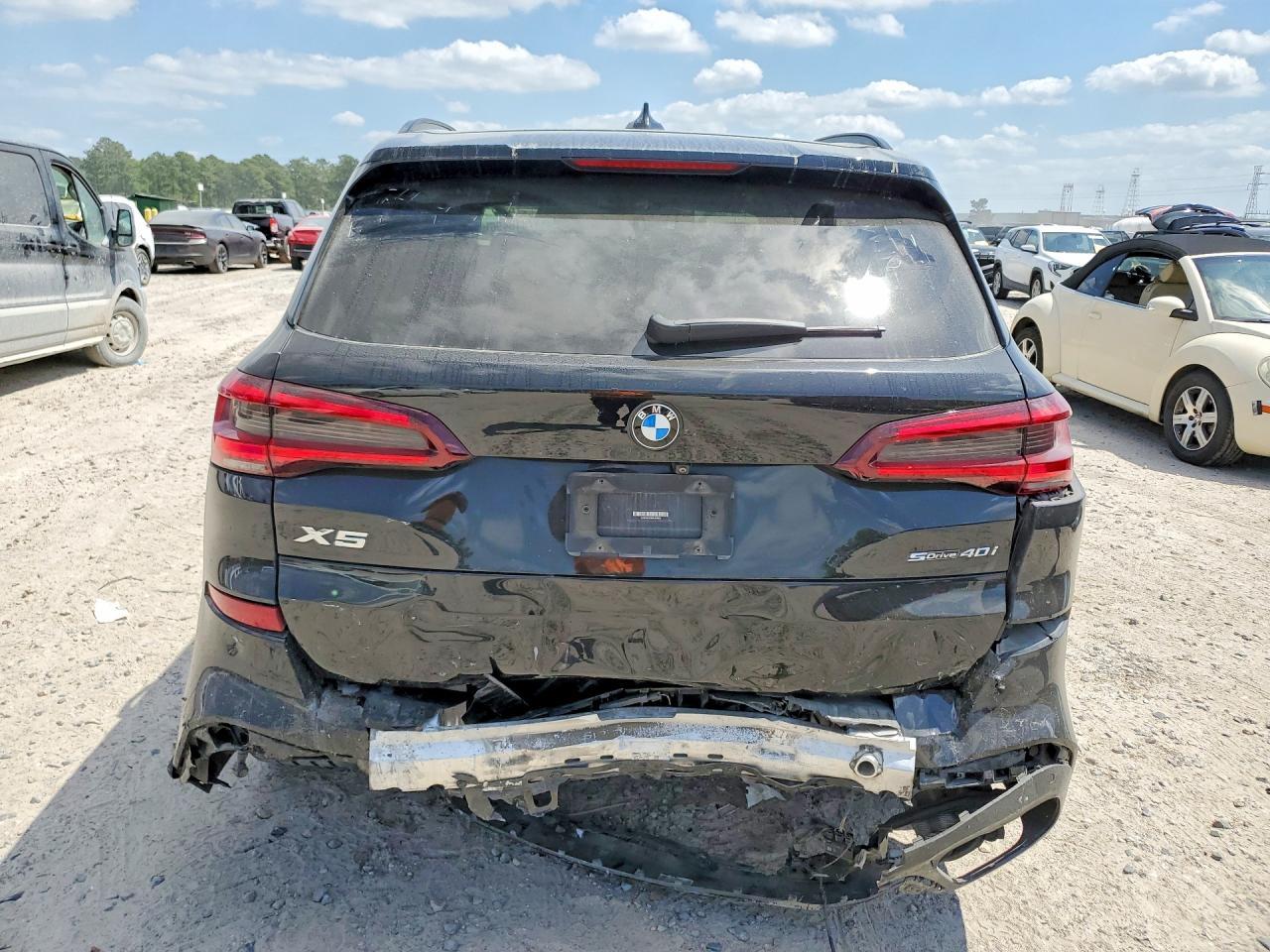 2022 BMW X5 Sdrive 40I - Image 6