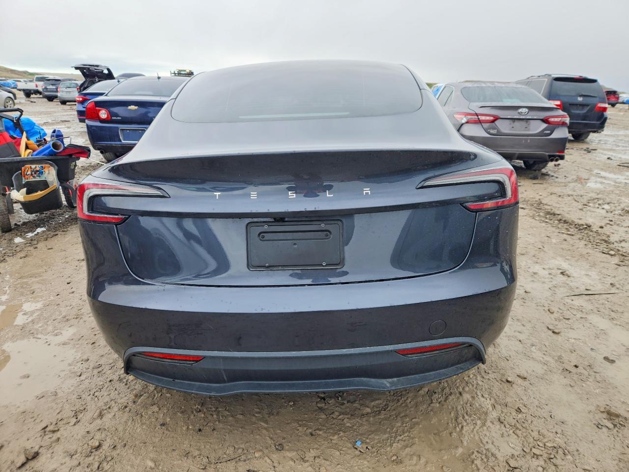2025 Tesla Model 3 - Image 6