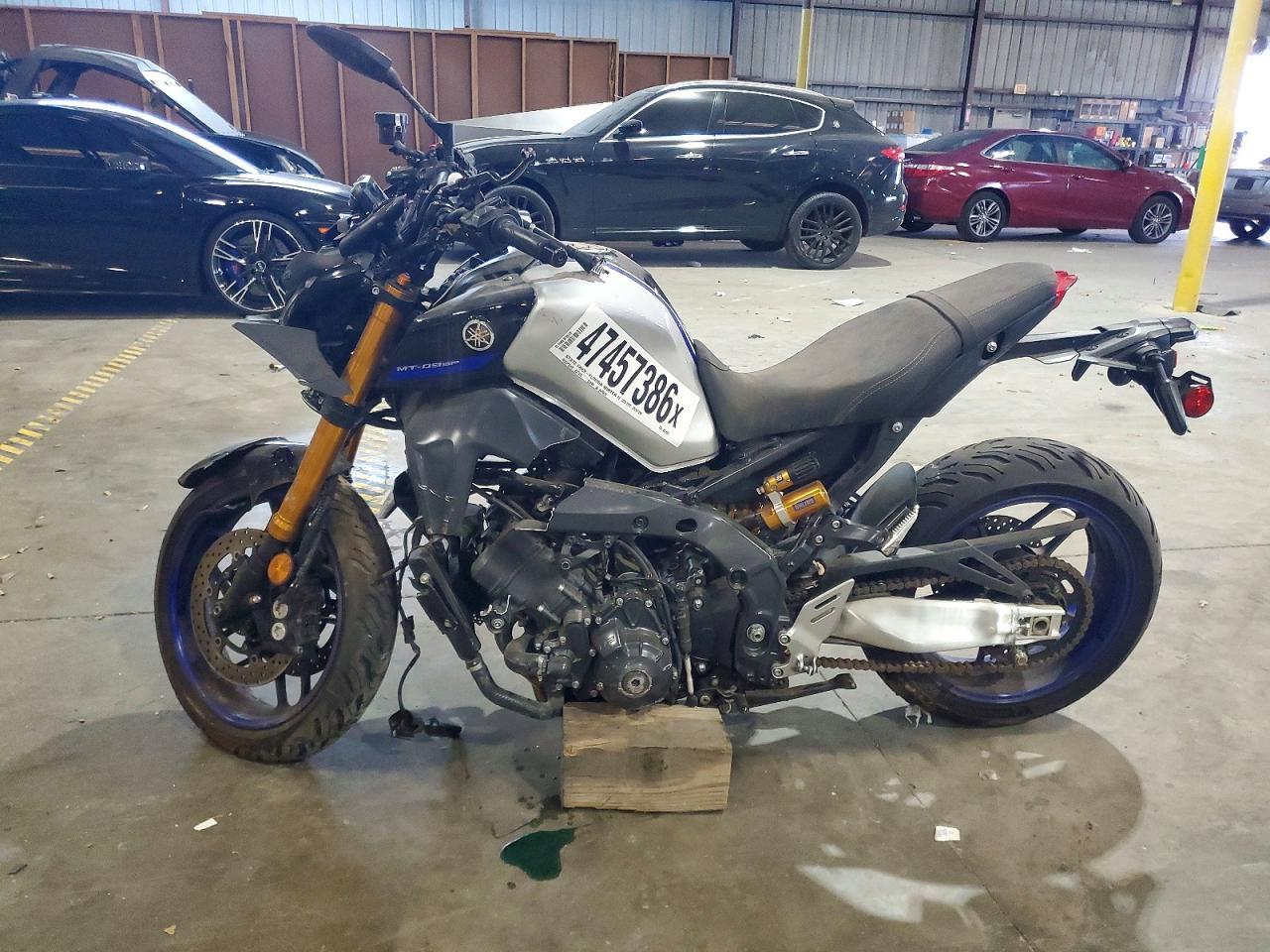 2023 Yamaha Mt09 D - Фото 3