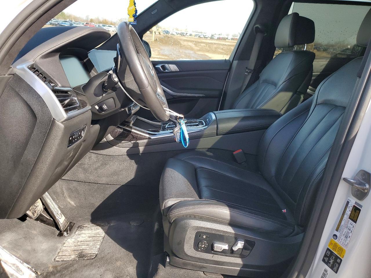 2020 BMW X7 xDrive40I - Image 7