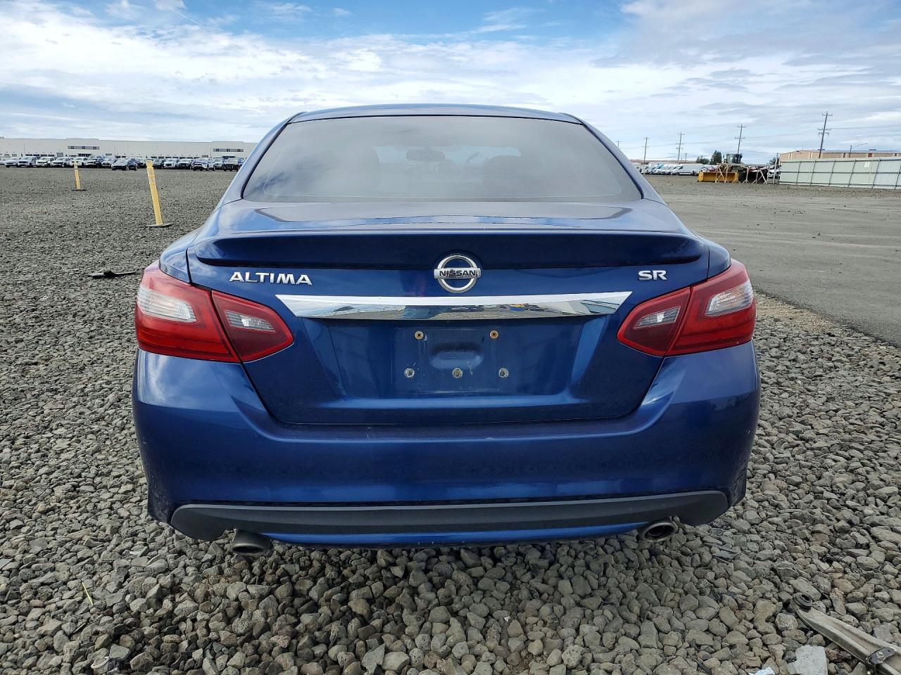 2017 Nissan Altima 2.5 Sr - Фото 6