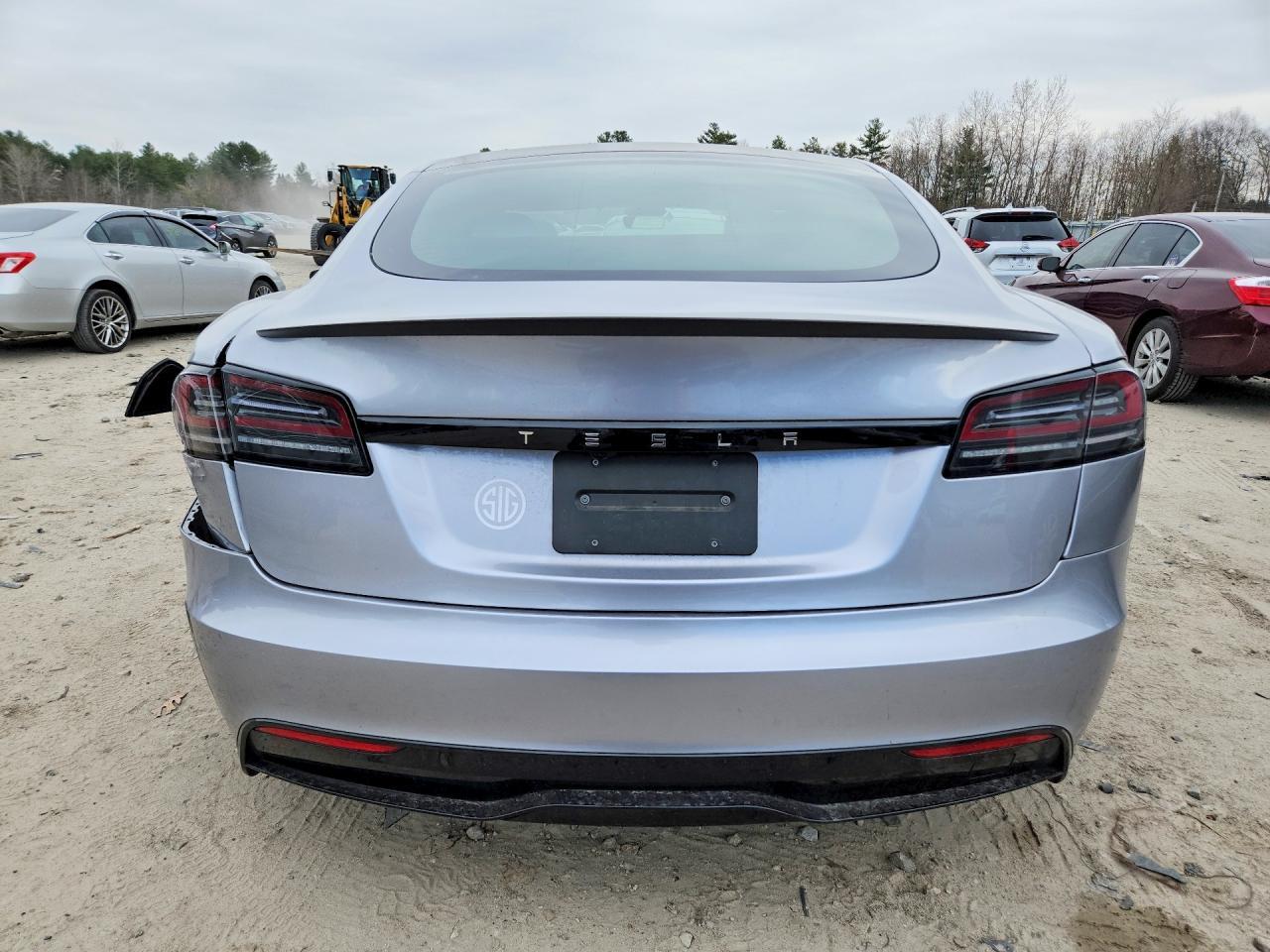 2024 Tesla Model S - Фото 6