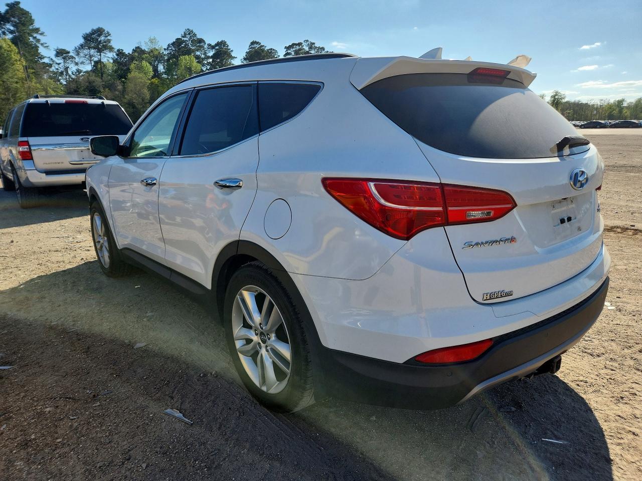 2015 Hyundai Santa Fe Sport 2.0T - Фото 2