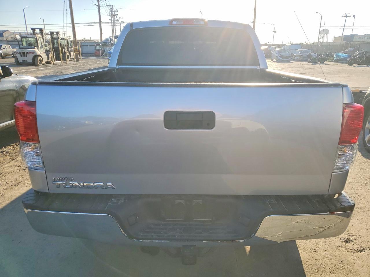 2010 Toyota Tundra Grade - Фото 6