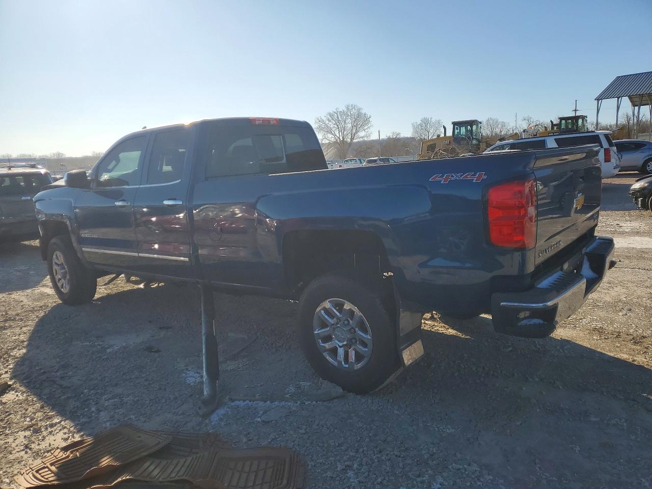 2015 Chevrolet Silverado K2500 Heavy Duty Ltz - Фото 2