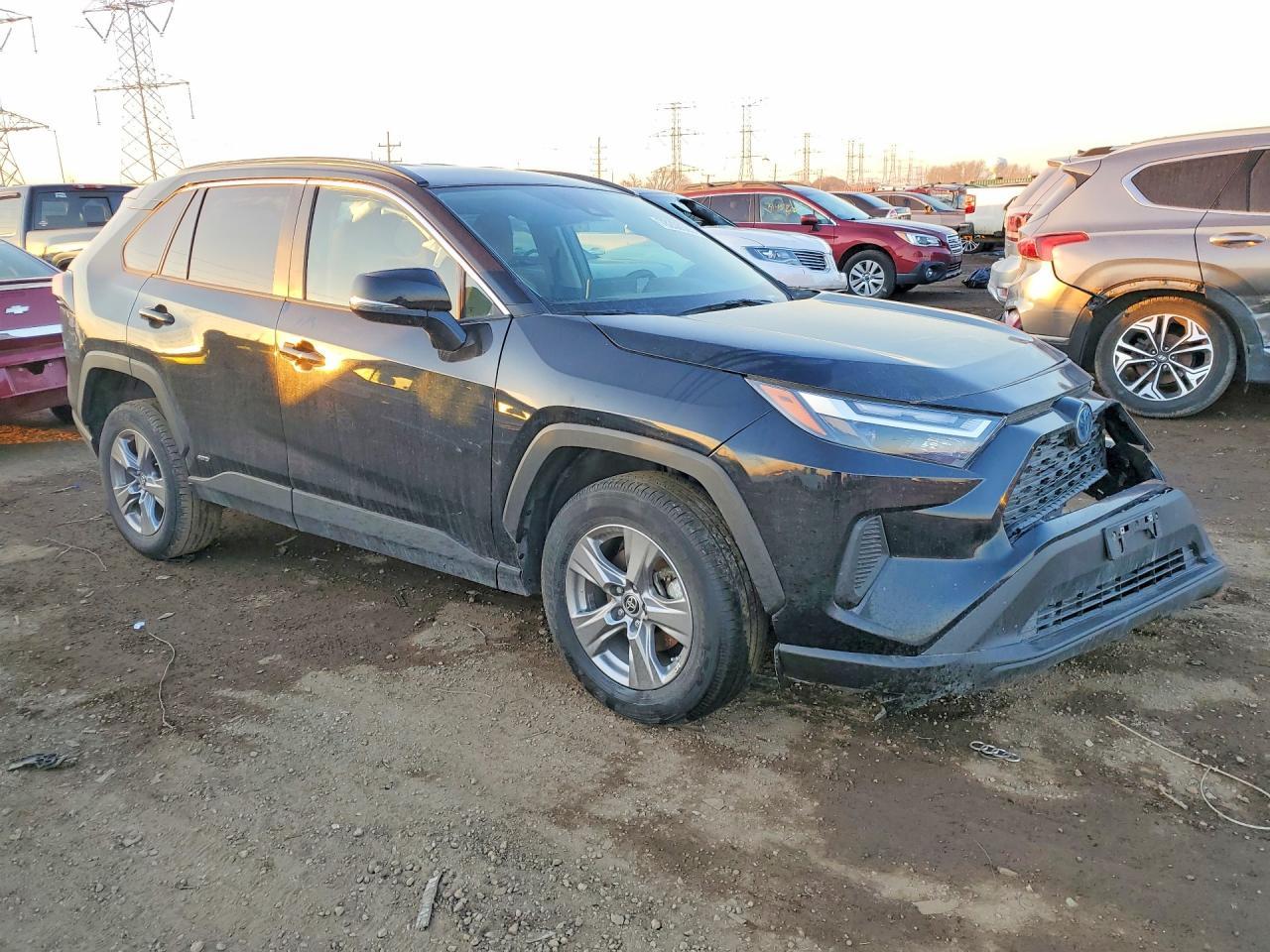 2024 Toyota Rav4 Le - Image 4