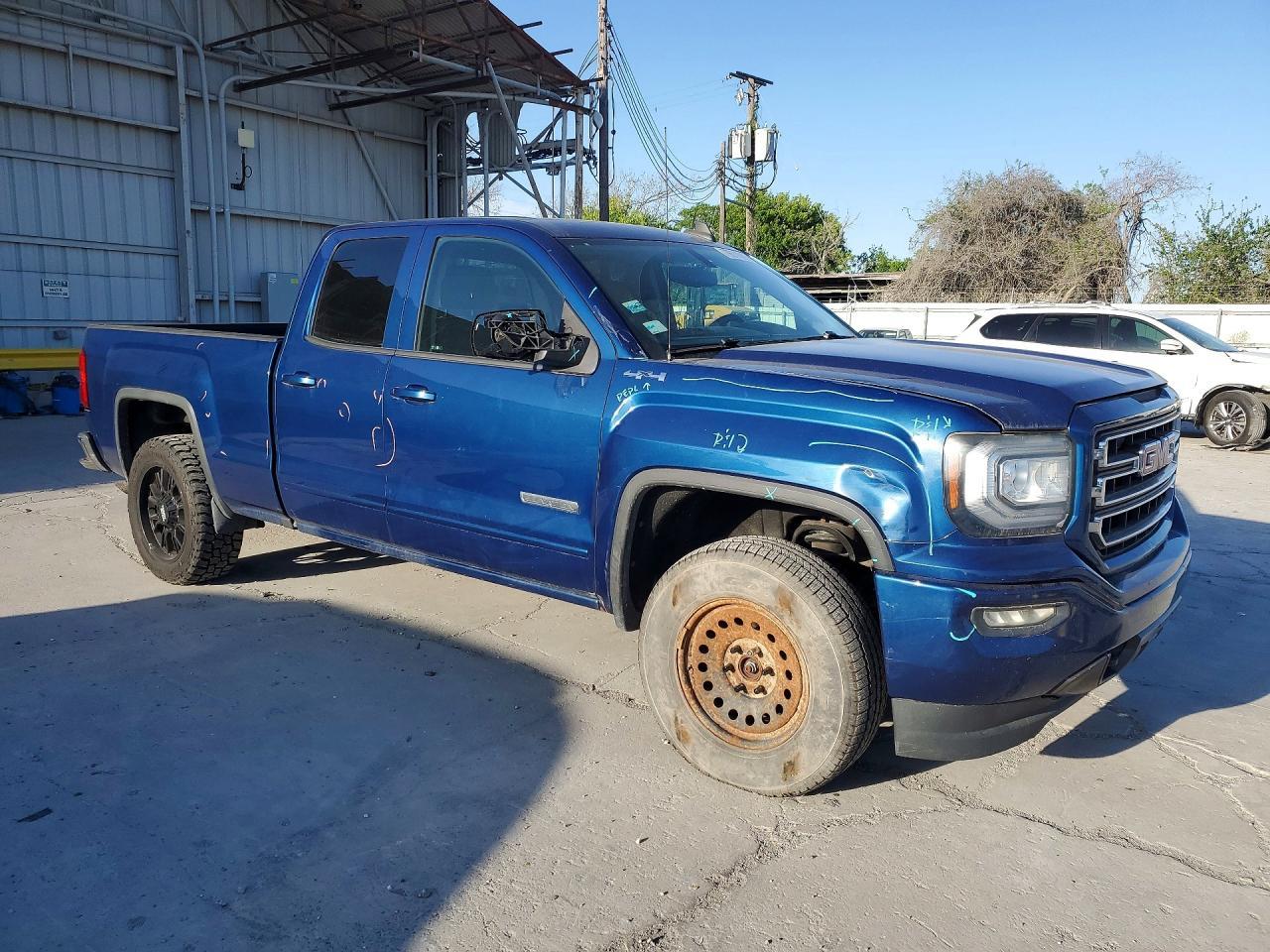 2016 GMC Sierra K1500 - Image 4
