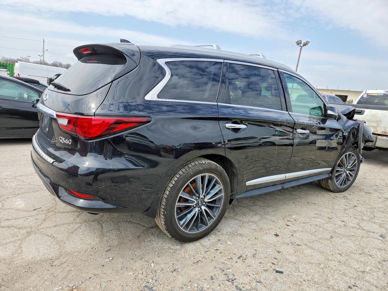 2020 Infiniti Qx60 Luxe - Image 3