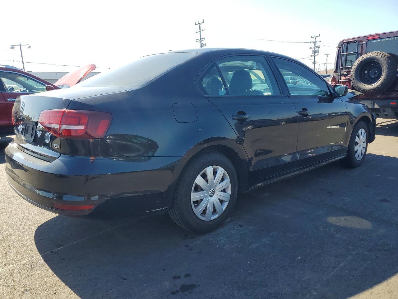 2016 Volkswagen Jetta - Фото 3