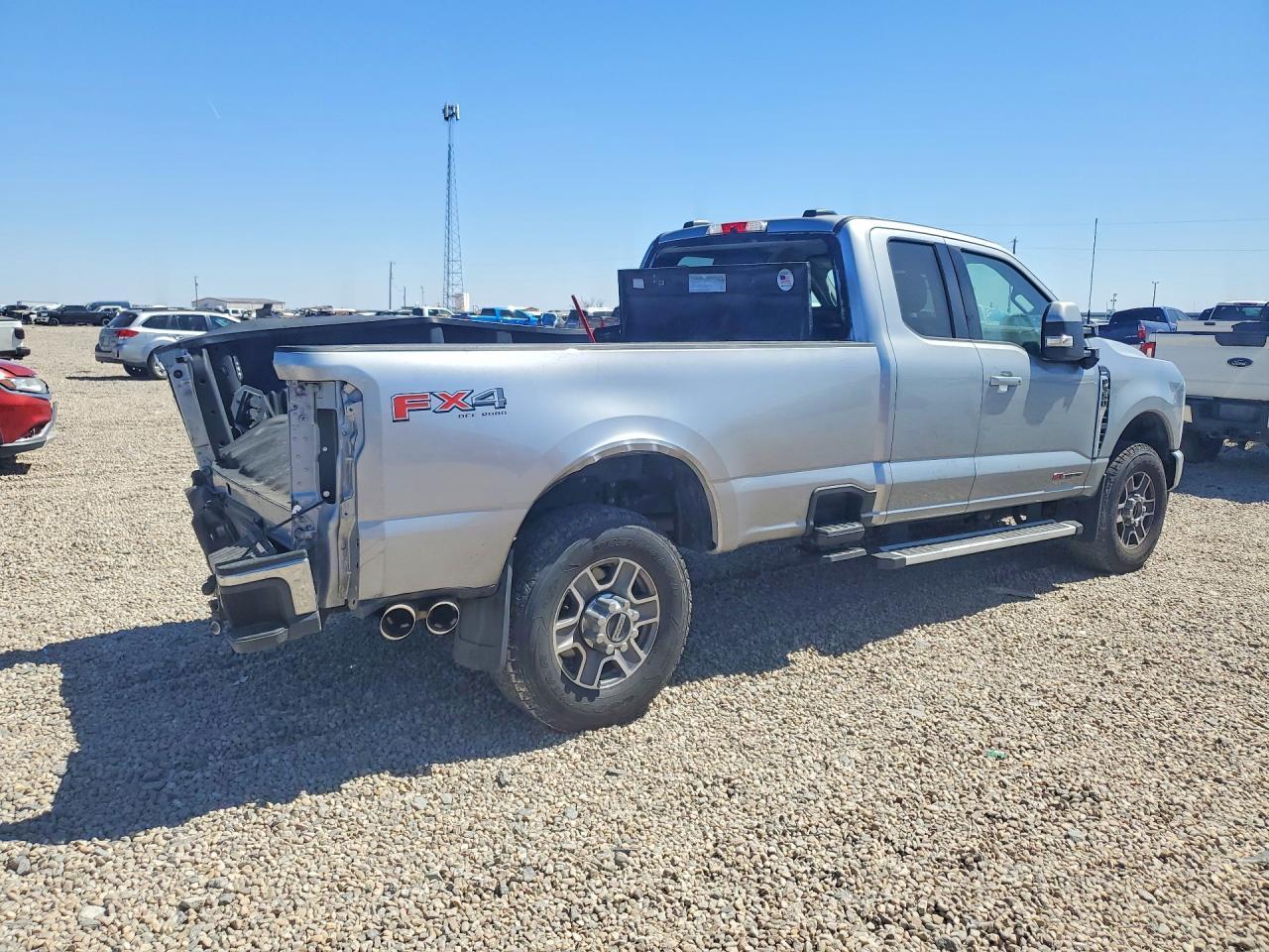 2023 Ford F350 Super Duty - Image 3