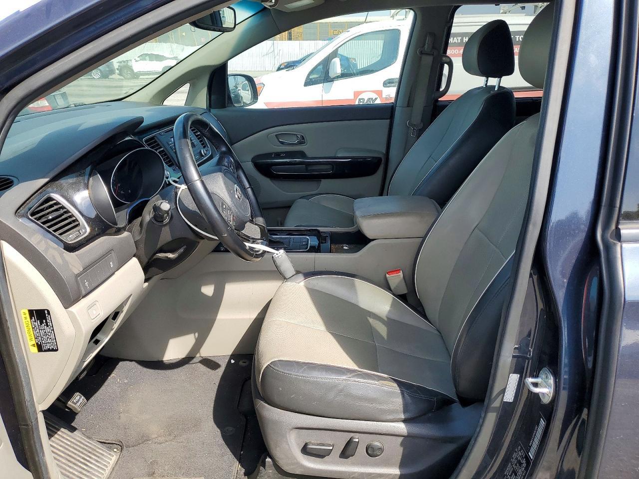 2015 Kia Sedona Ex - Image 7