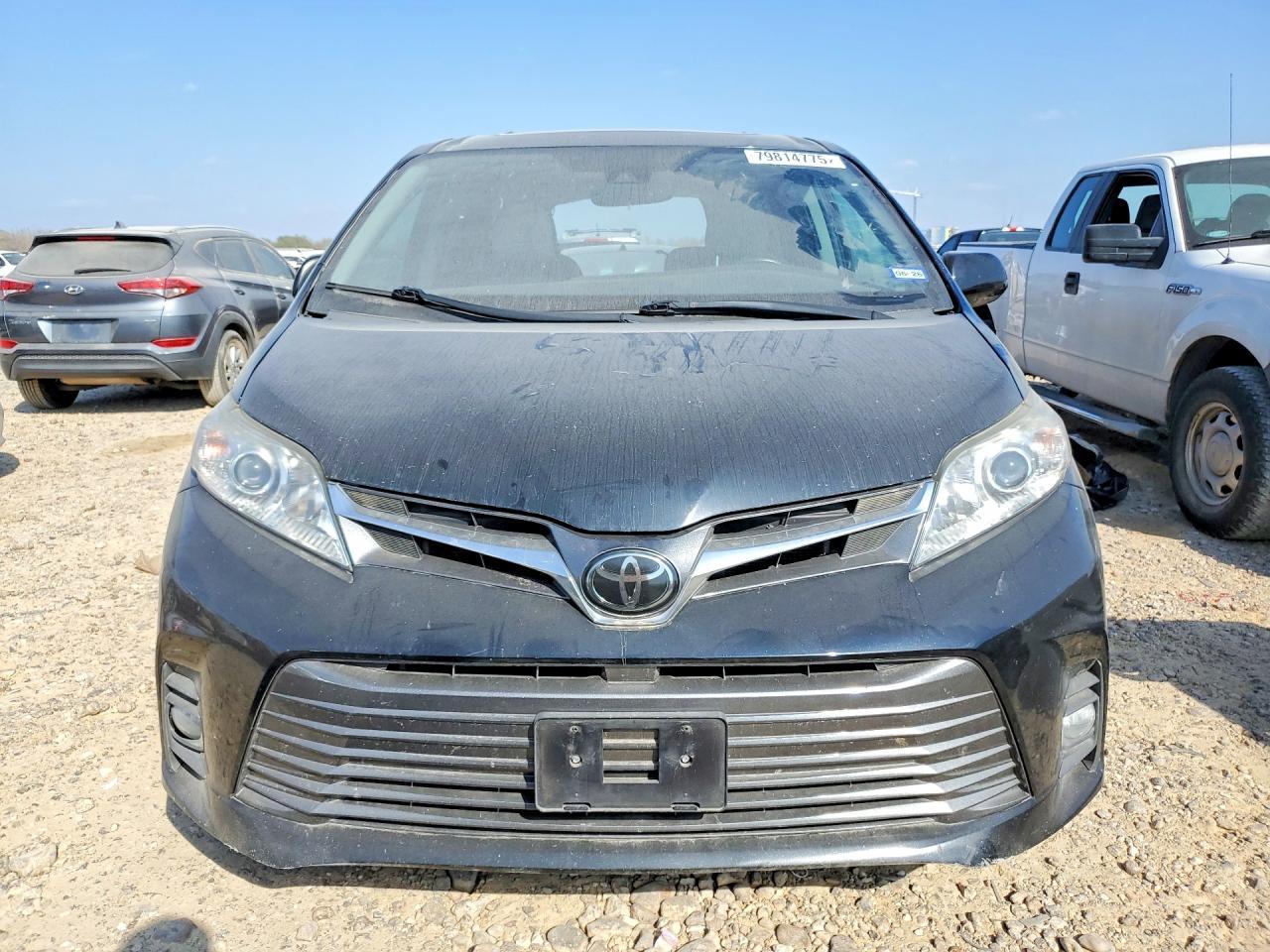 2020 Toyota Sienna Xle 8-Passenger - Image 5