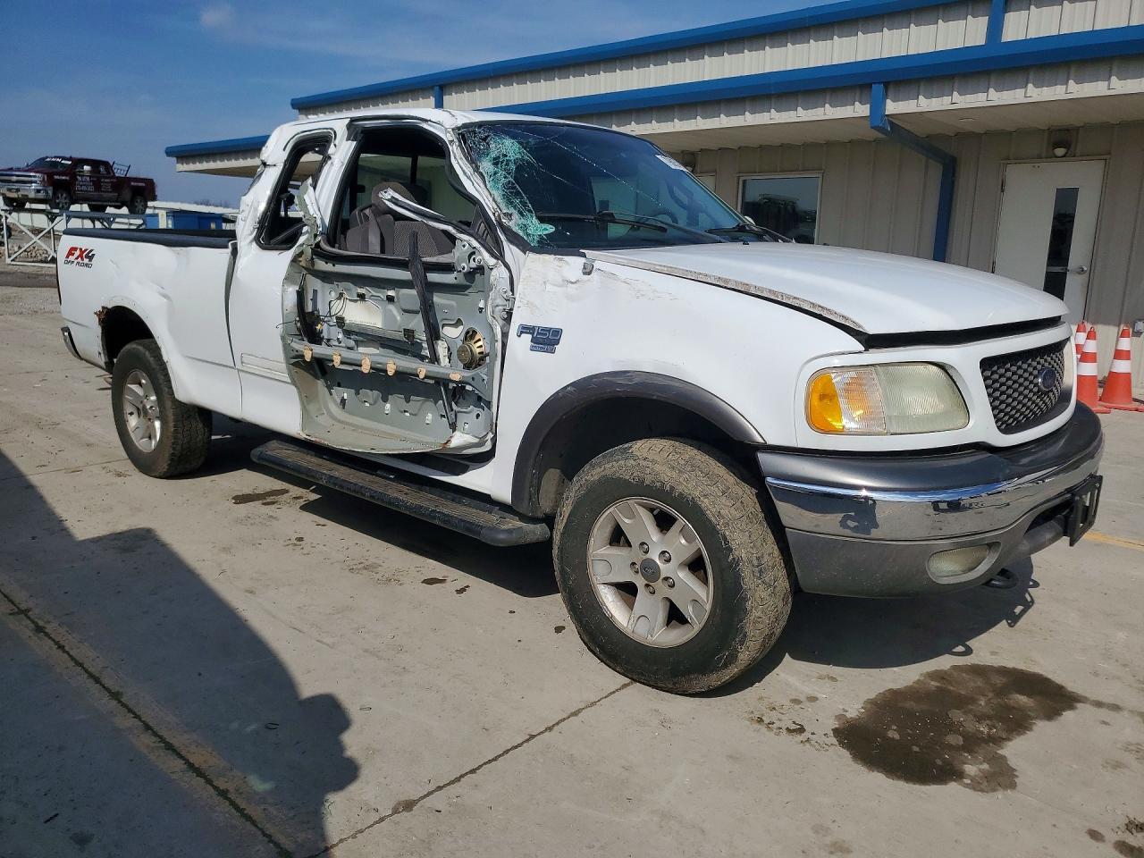 2002 Ford F150 - Image 4