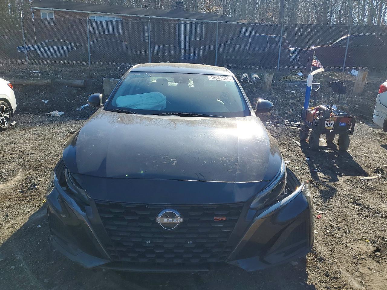 2023 Nissan Altima 2.5 Sr - Image 5